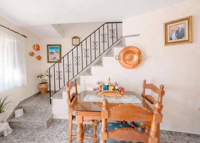Campanilla Сasa de vacaciones Olvera